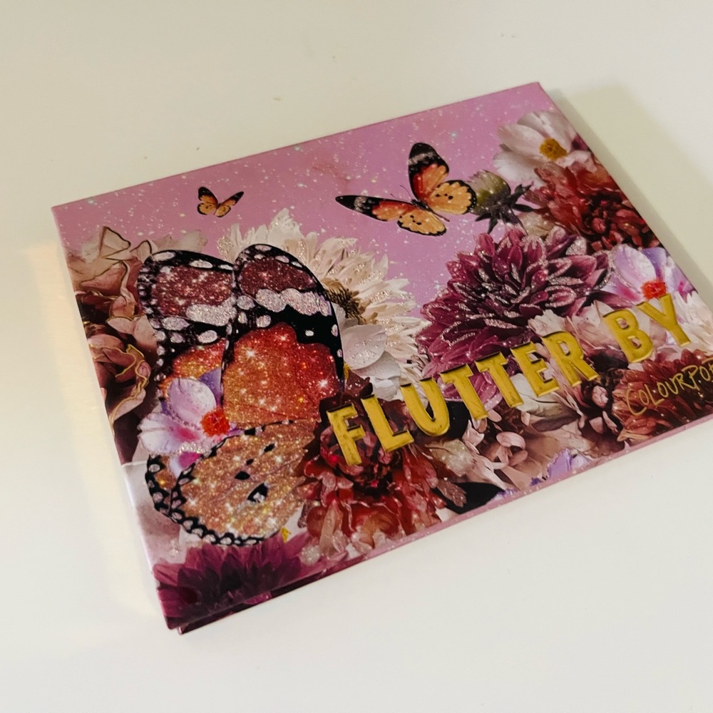 Colourpop flutter by eyeshadow palette